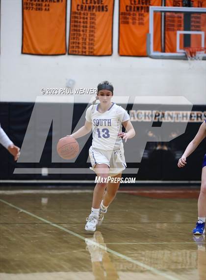 Thumbnail 3 in South Williamsport vs. Line Mountain (PIAA District IV 2A Final) photogallery.