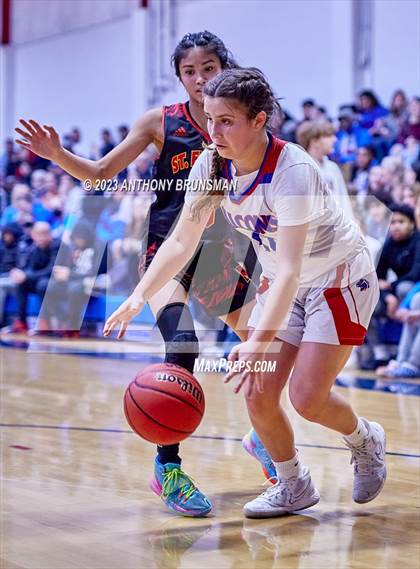 Thumbnail 2 in JV: St. Francis @ Christian Brothers photogallery.