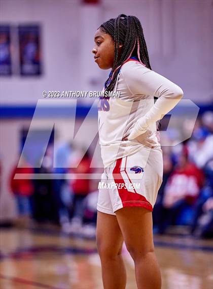 Thumbnail 3 in JV: St. Francis @ Christian Brothers photogallery.