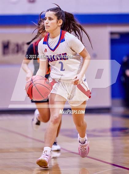 Thumbnail 1 in JV: St. Francis @ Christian Brothers photogallery.