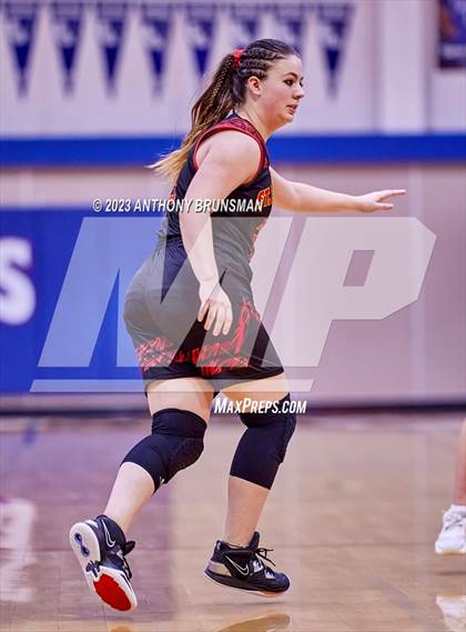 Thumbnail 3 in JV: St. Francis @ Christian Brothers photogallery.