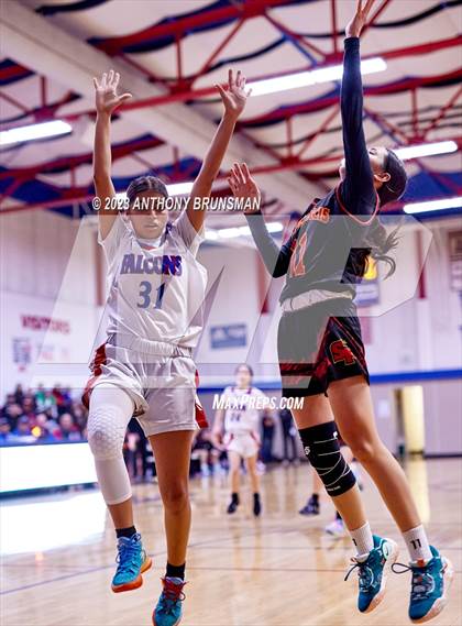 Thumbnail 3 in JV: St. Francis @ Christian Brothers photogallery.