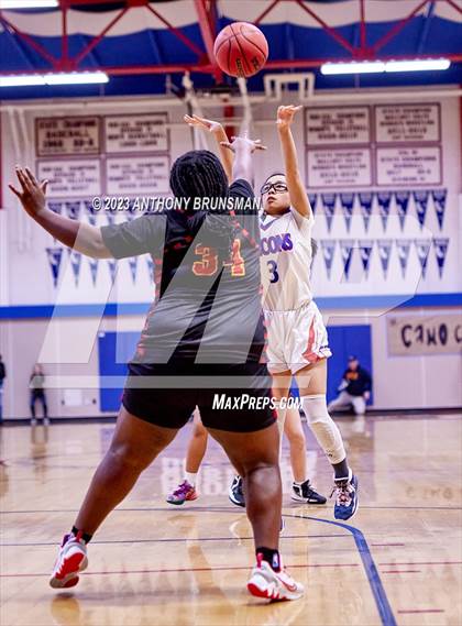 Thumbnail 2 in JV: St. Francis @ Christian Brothers photogallery.