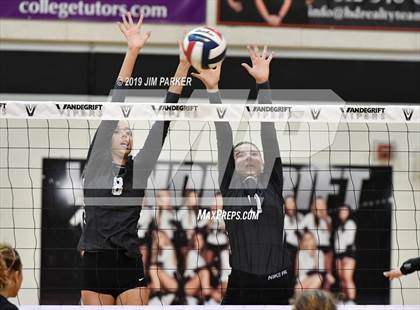 Thumbnail 2 in Hendrickson @ Vandegrift photogallery.