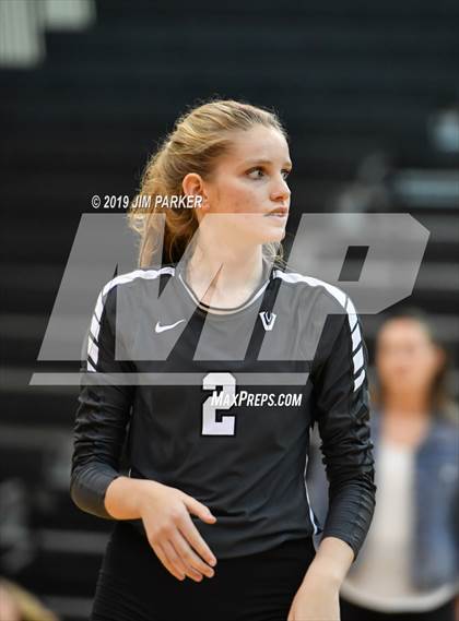 Thumbnail 2 in Hendrickson @ Vandegrift photogallery.