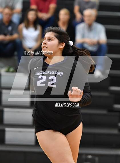 Thumbnail 1 in Hendrickson @ Vandegrift photogallery.
