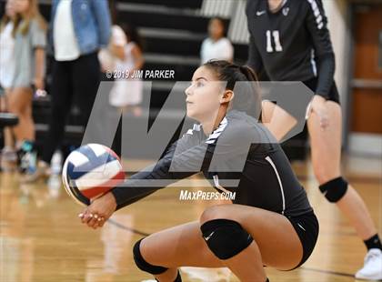 Thumbnail 2 in Hendrickson @ Vandegrift photogallery.