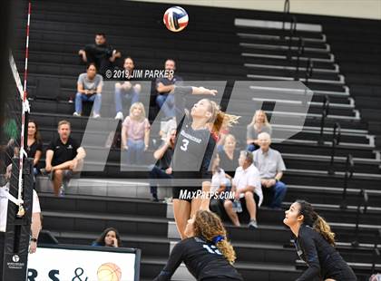Thumbnail 1 in Hendrickson @ Vandegrift photogallery.