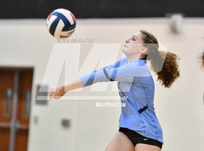 Thumbnail 1 in Hendrickson @ Vandegrift photogallery.