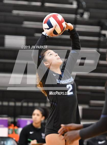 Thumbnail 1 in Hendrickson @ Vandegrift photogallery.