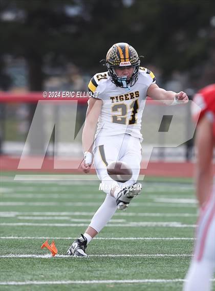 Thumbnail 3 in Northwestern Lehigh vs Avonworth (PIAA 3A Championship) photogallery.