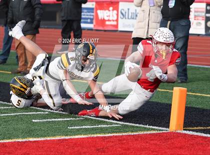 Thumbnail 3 in Northwestern Lehigh vs Avonworth (PIAA 3A Championship) photogallery.