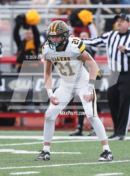 Thumbnail 1 in Northwestern Lehigh vs Avonworth (PIAA 3A Championship) photogallery.
