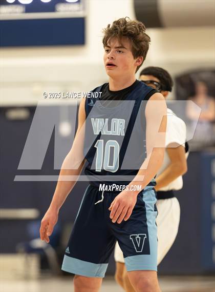 Thumbnail 2 in Valor Christian @ Columbine photogallery.