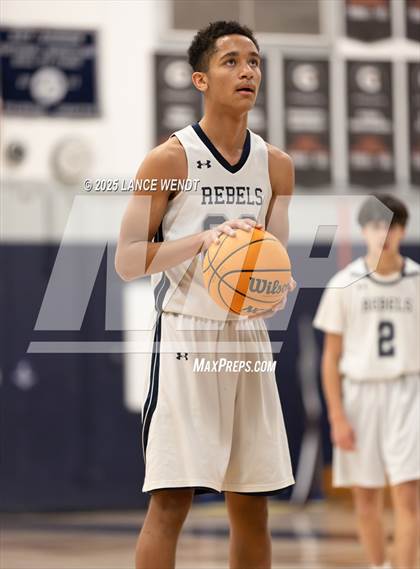 Thumbnail 3 in Valor Christian @ Columbine photogallery.