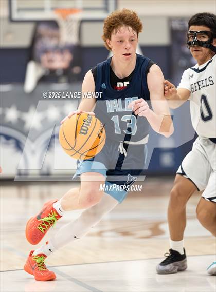 Thumbnail 2 in Valor Christian @ Columbine photogallery.