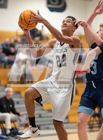 Thumbnail 1 in Valor Christian @ Columbine photogallery.