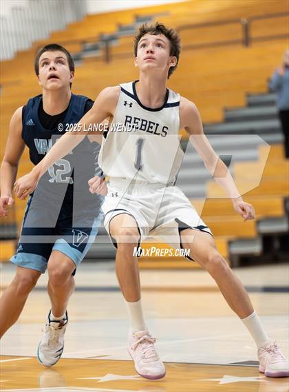 Thumbnail 2 in Valor Christian @ Columbine photogallery.