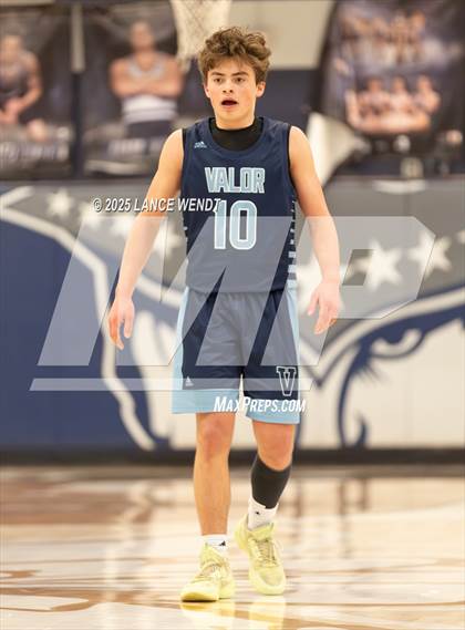 Thumbnail 2 in Valor Christian @ Columbine photogallery.
