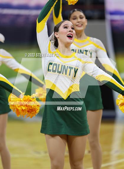 Thumbnail 2 in Pueblo County CHSAA Spirit Poms photogallery.