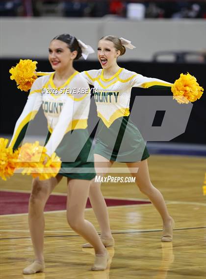 Thumbnail 2 in Pueblo County CHSAA Spirit Poms photogallery.