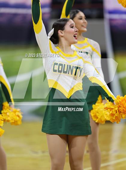 Thumbnail 3 in Pueblo County CHSAA Spirit Poms photogallery.