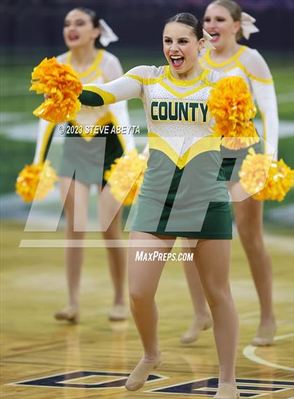 Thumbnail 3 in Pueblo County CHSAA Spirit Poms photogallery.
