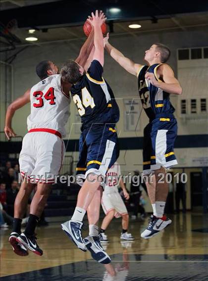 Thumbnail 3 in Leland vs. Burlingame (DJ Frandsen Memorial) photogallery.