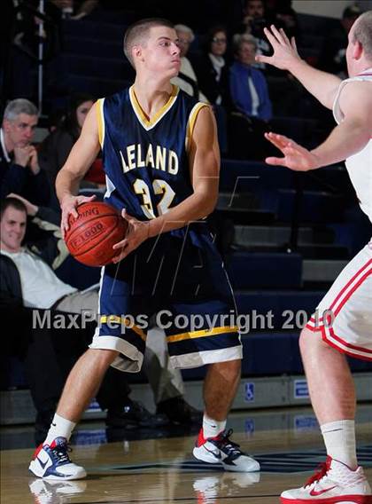 Thumbnail 1 in Leland vs. Burlingame (DJ Frandsen Memorial) photogallery.