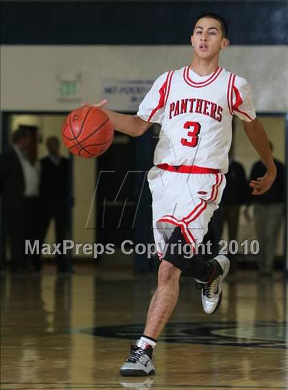 Thumbnail 2 in Leland vs. Burlingame (DJ Frandsen Memorial) photogallery.
