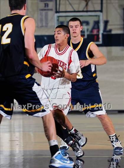Thumbnail 3 in Leland vs. Burlingame (DJ Frandsen Memorial) photogallery.