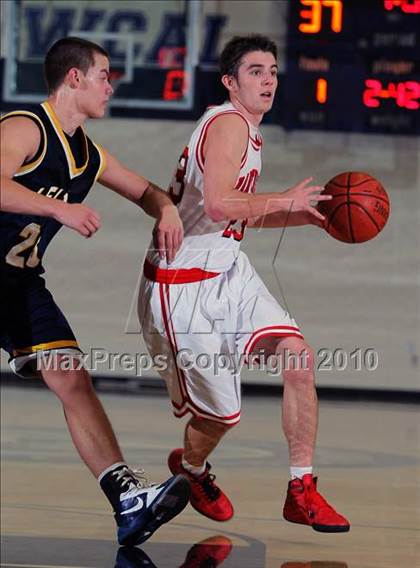 Thumbnail 2 in Leland vs. Burlingame (DJ Frandsen Memorial) photogallery.