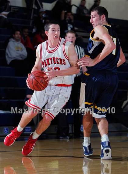 Thumbnail 3 in Leland vs. Burlingame (DJ Frandsen Memorial) photogallery.