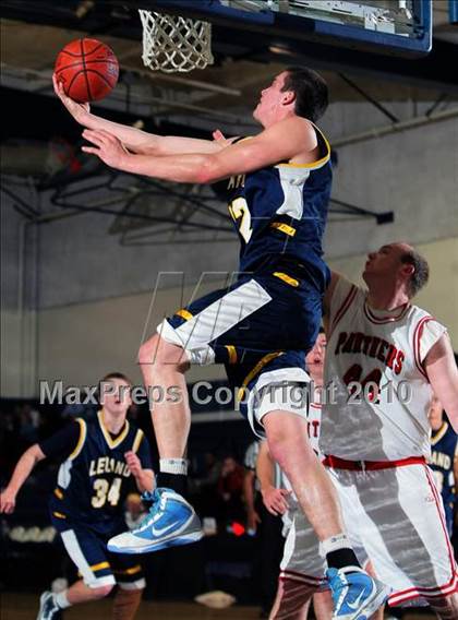 Thumbnail 1 in Leland vs. Burlingame (DJ Frandsen Memorial) photogallery.