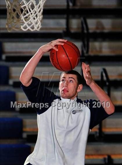 Thumbnail 3 in Leland vs. Burlingame (DJ Frandsen Memorial) photogallery.