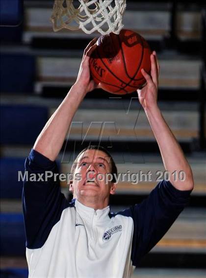 Thumbnail 1 in Leland vs. Burlingame (DJ Frandsen Memorial) photogallery.