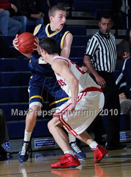 Thumbnail 3 in Leland vs. Burlingame (DJ Frandsen Memorial) photogallery.