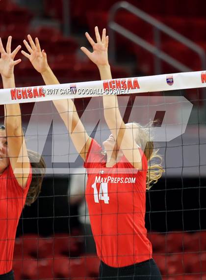 Thumbnail 1 in Roxboro Community vs. Community School of Davidson (NCHSAA 1A Final) photogallery.