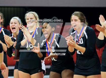 Thumbnail 2 in Roxboro Community vs. Community School of Davidson (NCHSAA 1A Final) photogallery.