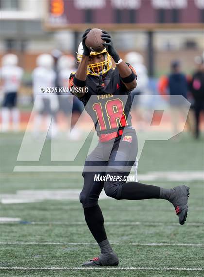 Thumbnail 3 in Eastside Catholic vs. Mount Tahoma (WIAA 3A Semifinal) photogallery.