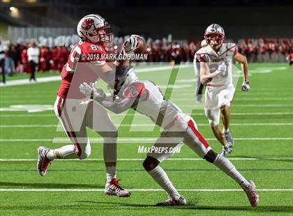 Thumbnail 2 in Fort Bend Travis @ Katy (UIL 6A Bi-District Playoff) photogallery.