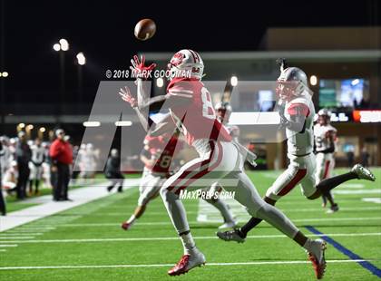 Thumbnail 3 in Fort Bend Travis @ Katy (UIL 6A Bi-District Playoff) photogallery.
