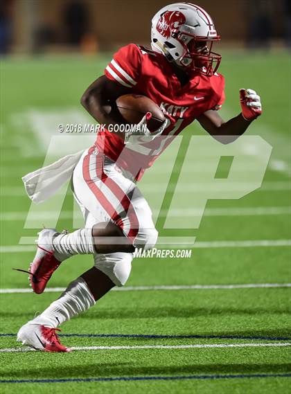 Thumbnail 2 in Fort Bend Travis @ Katy (UIL 6A Bi-District Playoff) photogallery.