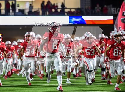Thumbnail 3 in Fort Bend Travis @ Katy (UIL 6A Bi-District Playoff) photogallery.
