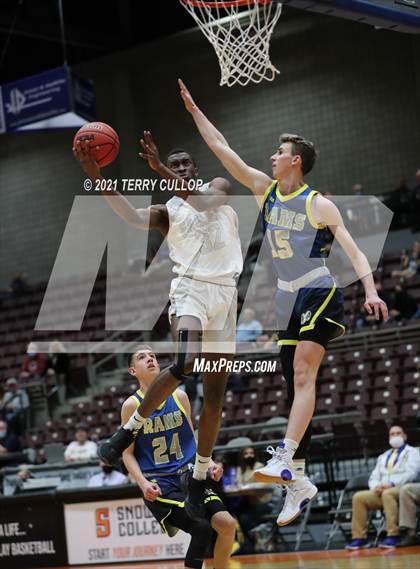 Thumbnail 2 in Parowan vs. Layton Christian Academy (UHSAA 2A Semifinal) photogallery.