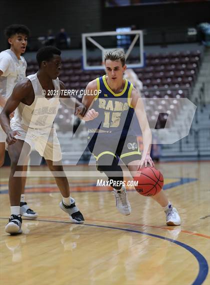 Thumbnail 1 in Parowan vs. Layton Christian Academy (UHSAA 2A Semifinal) photogallery.