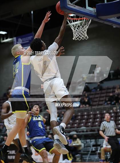 Thumbnail 2 in Parowan vs. Layton Christian Academy (UHSAA 2A Semifinal) photogallery.