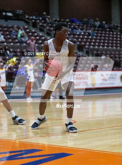 Thumbnail 2 in Parowan vs. Layton Christian Academy (UHSAA 2A Semifinal) photogallery.