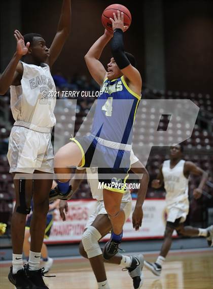 Thumbnail 2 in Parowan vs. Layton Christian Academy (UHSAA 2A Semifinal) photogallery.