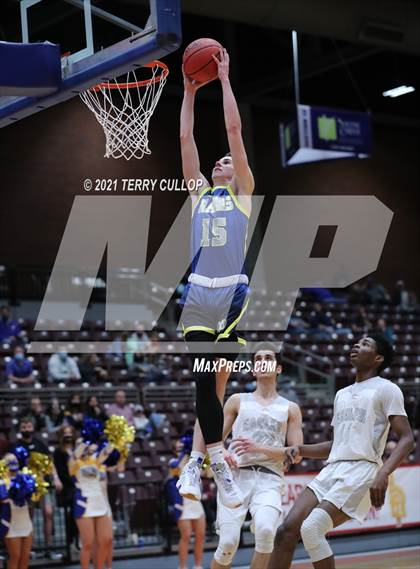 Thumbnail 3 in Parowan vs. Layton Christian Academy (UHSAA 2A Semifinal) photogallery.